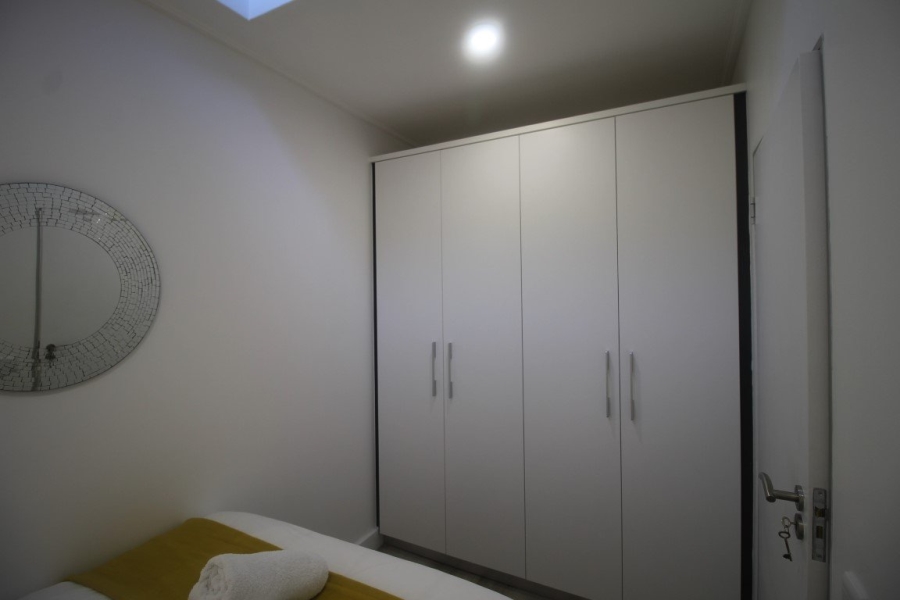 2 Bedroom Property for Sale in Woodstock Western Cape